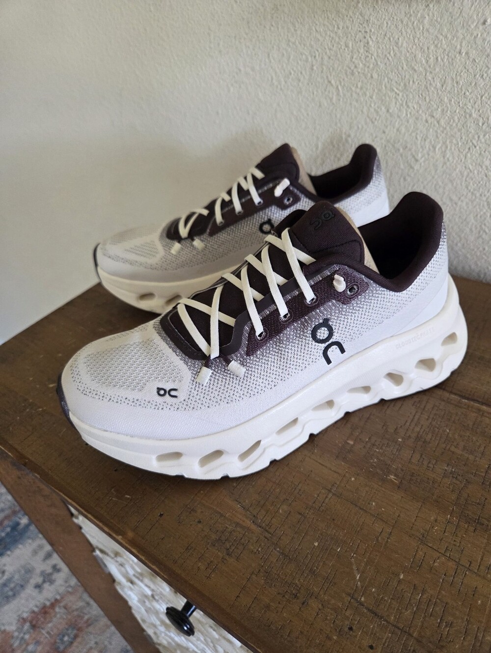 On Running Womens Cloudtilt Size 7.5 New Ox/Dew Running - Picture 7 of 11
